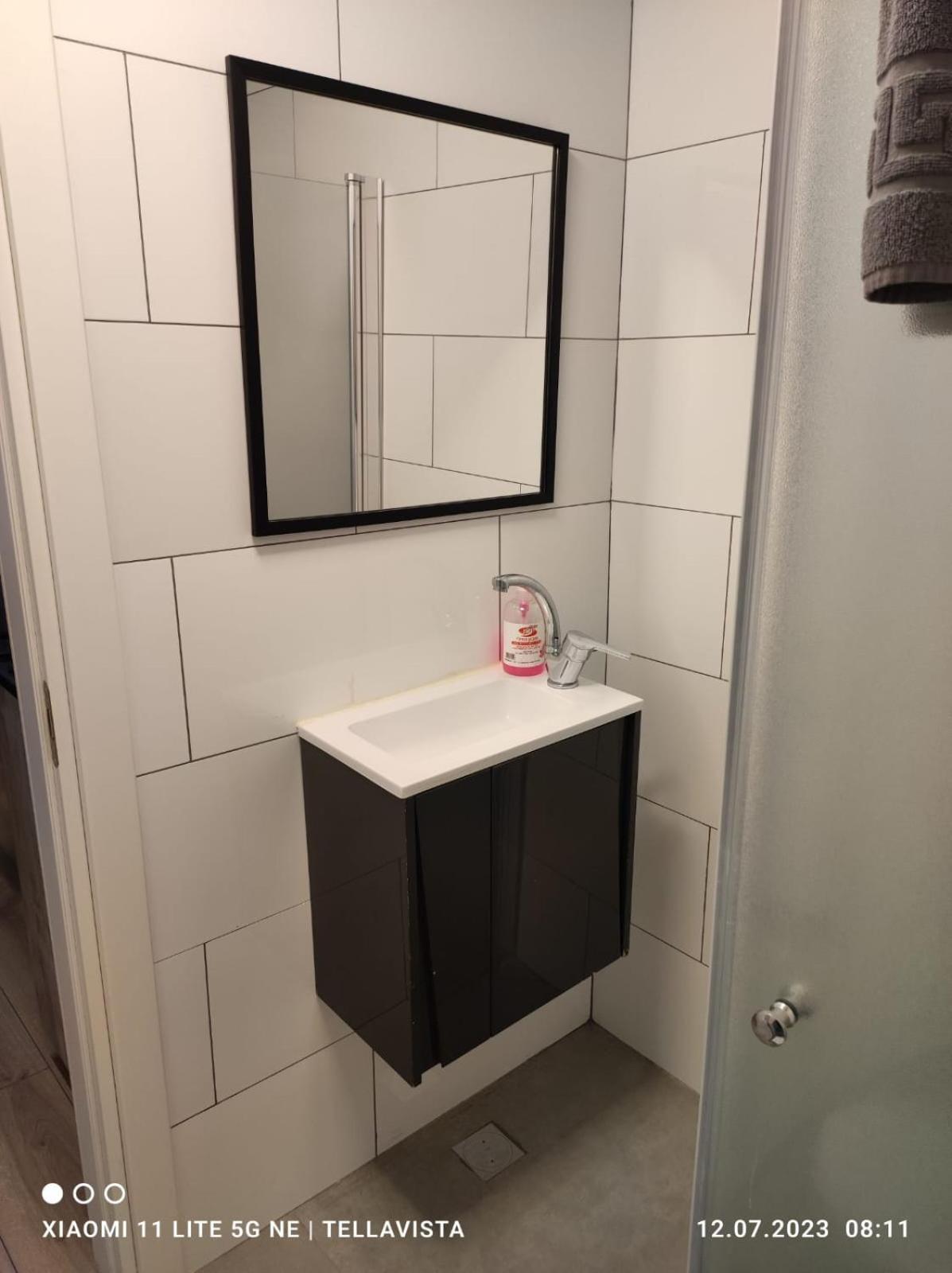 Nahal Oz 33 Aparthotel Bat Yam Exteriör bild